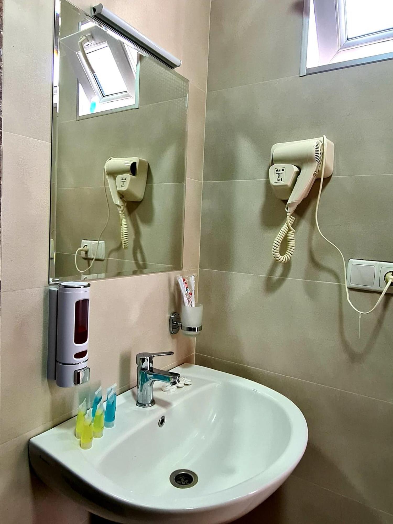 Baqari Inn Kazbegi Værelse billede