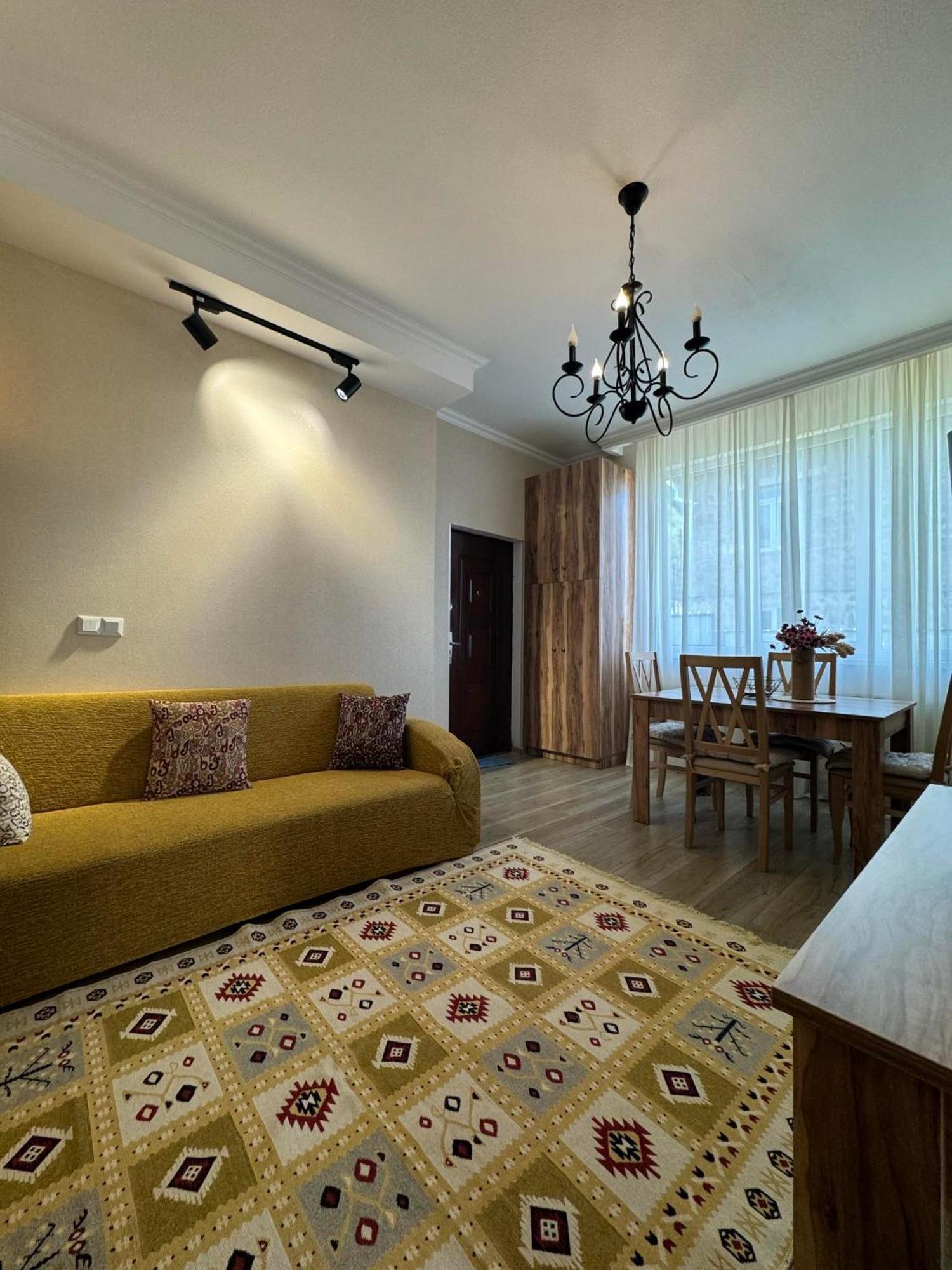 Baqari Inn Kazbegi Eksteriør billede
