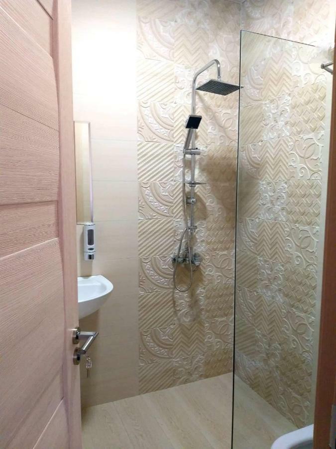 Baqari Inn Kazbegi Eksteriør billede